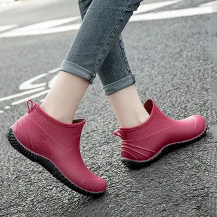 BELLE WALK FEMALE SLIPPERS